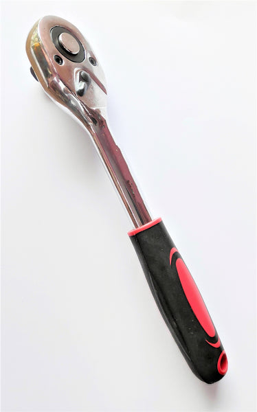 Ratchet clearance handle wrench